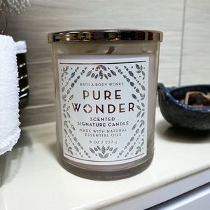 Bath & Body Works Pure Wonder Candle
